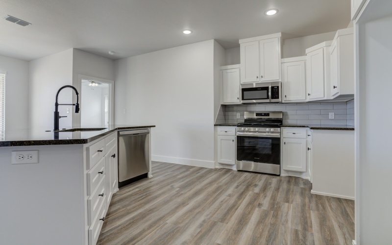 5901 Viola Avenue, Lubbock, TX 79407, 3 Bedrooms Bedrooms, ,2 BathroomsBathrooms,Residential,For Sale,5901 Viola Avenue,0,202600467