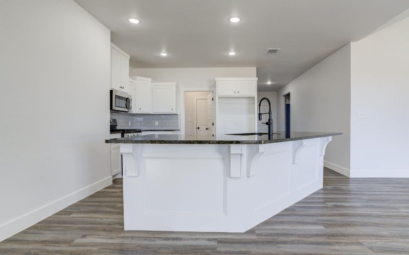 5901 Viola Avenue, Lubbock, TX 79407, 3 Bedrooms Bedrooms, ,2 BathroomsBathrooms,Residential,For Sale,5901 Viola Avenue,0,202600467