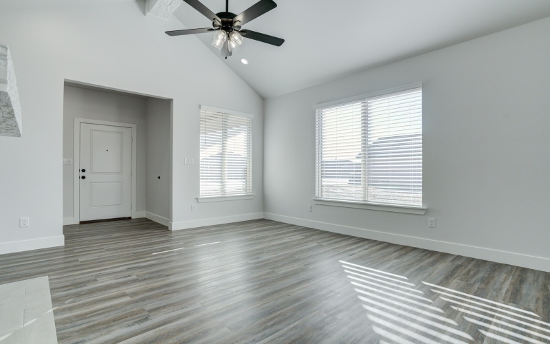 5810 Viola Avenue, Lubbock, TX 79407, 3 Bedrooms Bedrooms, ,2 BathroomsBathrooms,Residential,For Sale,5810 Viola Avenue,0,202600469