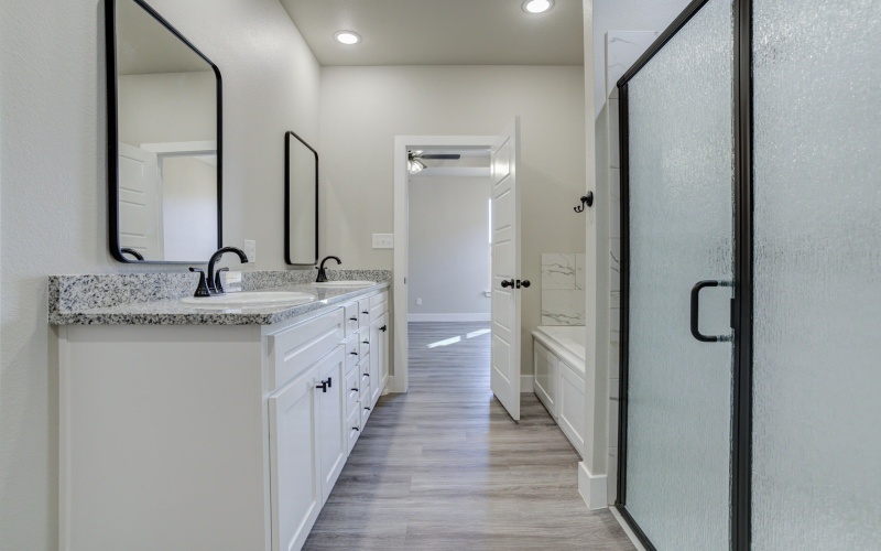 6928 12th Street, Lubbock, TX 79416, 4 Bedrooms Bedrooms, ,3 BathroomsBathrooms,Residential,For Sale,6928 12th Street,0,202600470