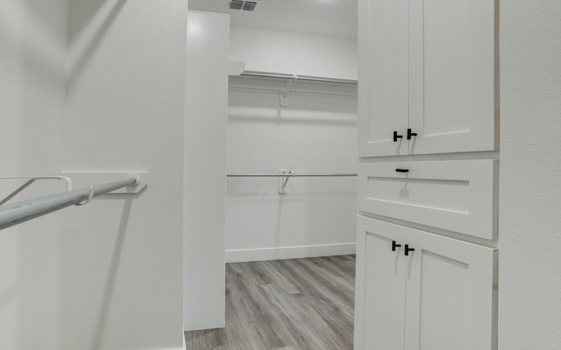 6928 12th Street, Lubbock, TX 79416, 4 Bedrooms Bedrooms, ,3 BathroomsBathrooms,Residential,For Sale,6928 12th Street,0,202600470