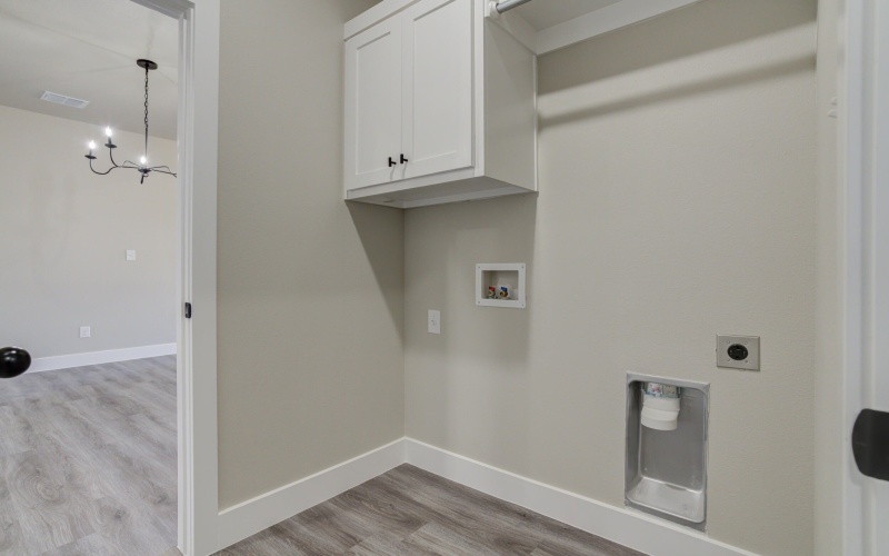 6928 12th Street, Lubbock, TX 79416, 4 Bedrooms Bedrooms, ,3 BathroomsBathrooms,Residential,For Sale,6928 12th Street,0,202600470