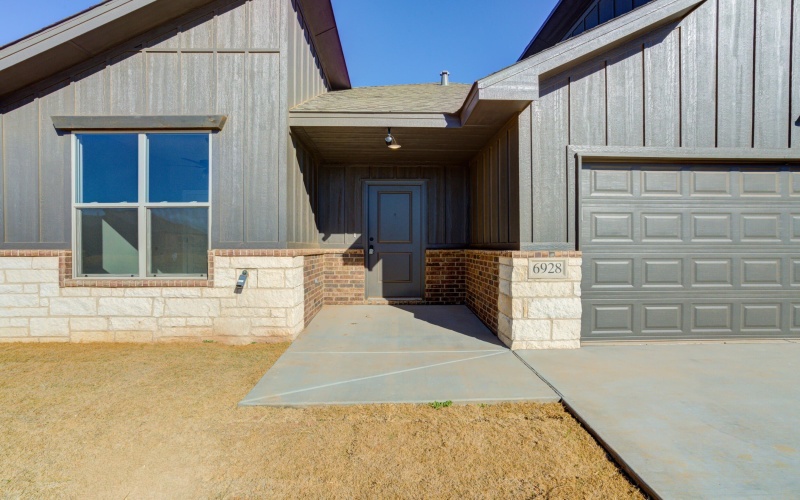 6928 12th Street, Lubbock, TX 79416, 4 Bedrooms Bedrooms, ,3 BathroomsBathrooms,Residential,For Sale,6928 12th Street,0,202600470