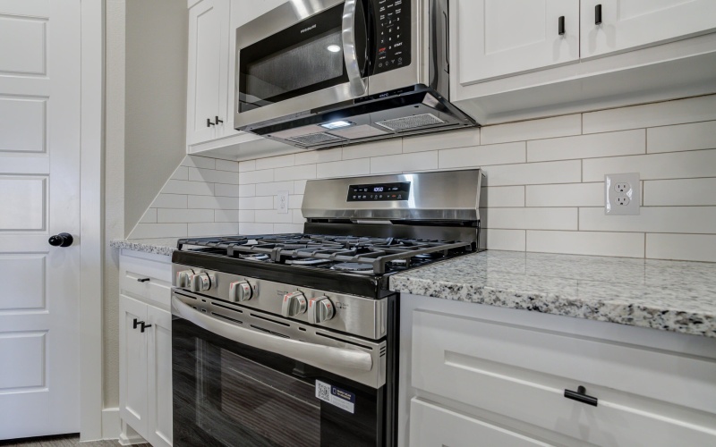 6928 12th Street, Lubbock, TX 79416, 4 Bedrooms Bedrooms, ,3 BathroomsBathrooms,Residential,For Sale,6928 12th Street,0,202600470