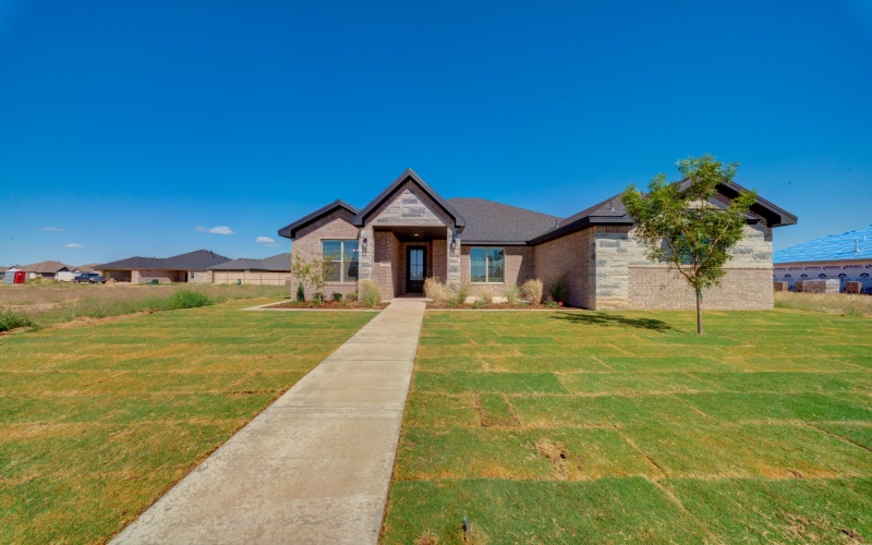 7522 56th Street, Lubbock, TX 79407, 4 Bedrooms Bedrooms, ,3 BathroomsBathrooms,Residential,For Sale,7522 56th Street,0,202600542