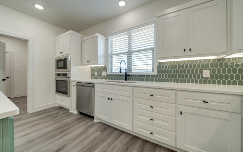 7522 56th Street, Lubbock, TX 79407, 4 Bedrooms Bedrooms, ,3 BathroomsBathrooms,Residential,For Sale,7522 56th Street,0,202600542