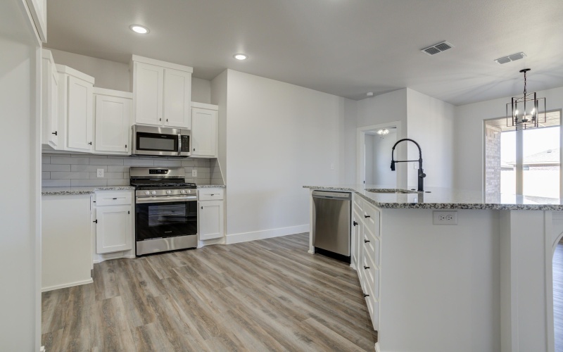 6930 12th Street, Lubbock, TX 79416, 3 Bedrooms Bedrooms, ,2 BathroomsBathrooms,Residential,For Sale,6930 12th Street,0,202600544