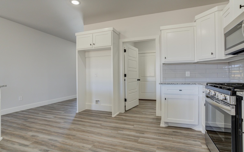 6930 12th Street, Lubbock, TX 79416, 3 Bedrooms Bedrooms, ,2 BathroomsBathrooms,Residential,For Sale,6930 12th Street,0,202600544