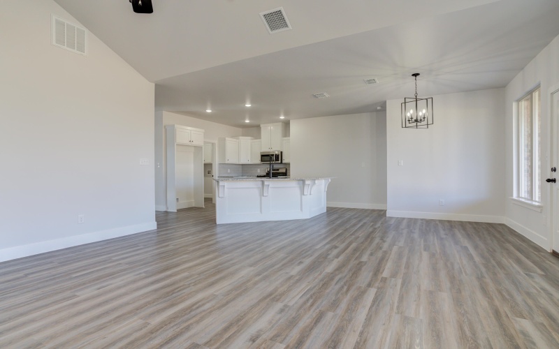 6930 12th Street, Lubbock, TX 79416, 3 Bedrooms Bedrooms, ,2 BathroomsBathrooms,Residential,For Sale,6930 12th Street,0,202600544