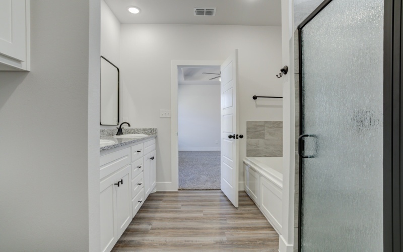 6930 12th Street, Lubbock, TX 79416, 3 Bedrooms Bedrooms, ,2 BathroomsBathrooms,Residential,For Sale,6930 12th Street,0,202600544