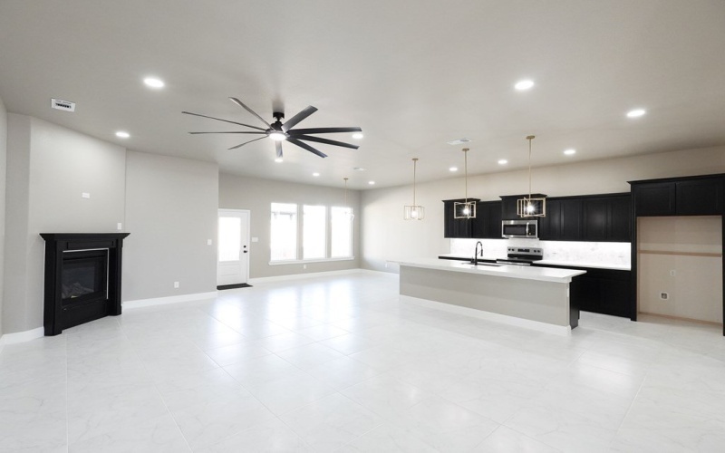 8625 Santa Isabella, Odessa, TX 79765, 4 Bedrooms Bedrooms, ,2 BathroomsBathrooms,Residential,For Sale,8625 Santa Isabella,0,165162