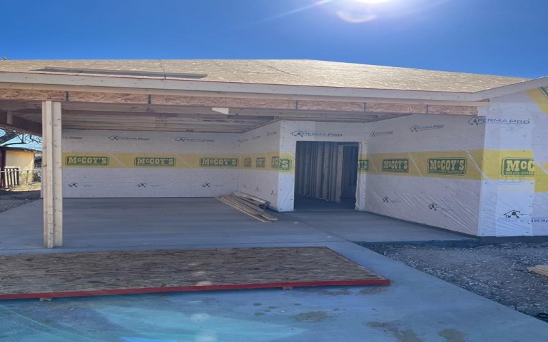 633 W Ave Z, San Angelo, TX 76903, 3 Bedrooms Bedrooms, ,2 BathroomsBathrooms,Residential,For Sale,633 W Ave Z,0,130352