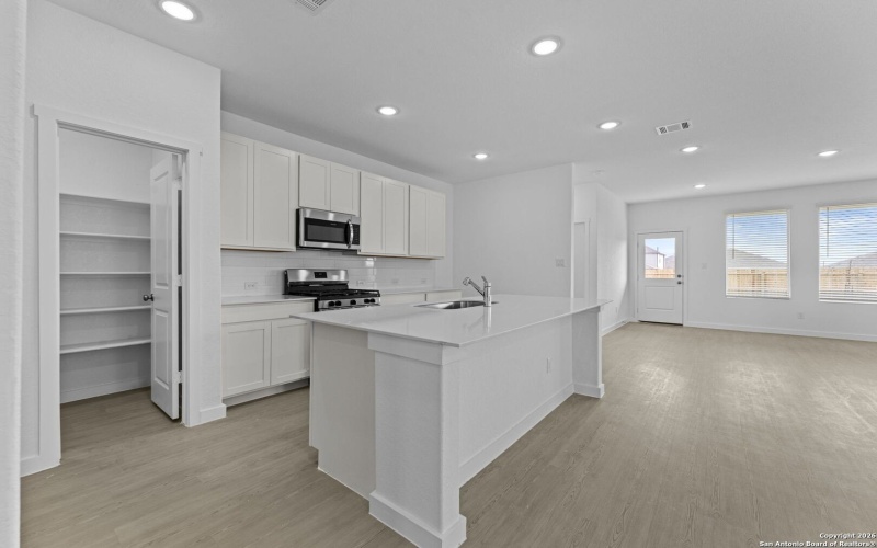 1859 Nuthatch Ridge, New Braunfels, TX 78130, 5 Bedrooms Bedrooms, ,3 BathroomsBathrooms,Residential,For Sale,1859 Nuthatch Ridge,0,1933879