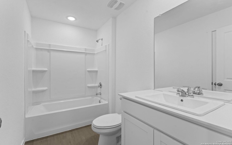 1816 Stonechat, New Braunfels, TX 78130, 4 Bedrooms Bedrooms, ,2 BathroomsBathrooms,Residential,For Sale,1816 Stonechat,0,1933896