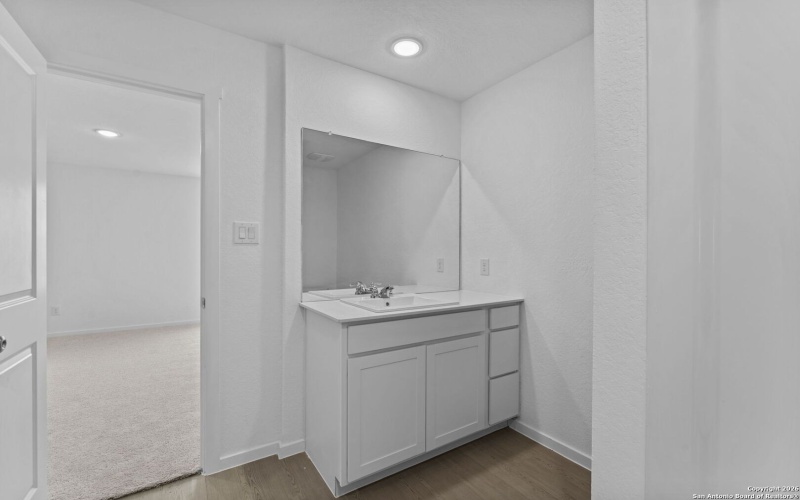 1816 Stonechat, New Braunfels, TX 78130, 4 Bedrooms Bedrooms, ,2 BathroomsBathrooms,Residential,For Sale,1816 Stonechat,0,1933896