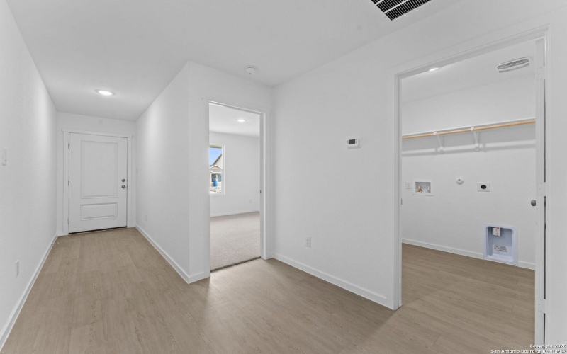 1816 Stonechat, New Braunfels, TX 78130, 4 Bedrooms Bedrooms, ,2 BathroomsBathrooms,Residential,For Sale,1816 Stonechat,0,1933896