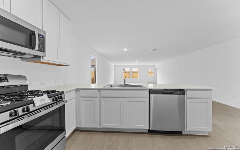 1816 Stonechat, New Braunfels, TX 78130, 4 Bedrooms Bedrooms, ,2 BathroomsBathrooms,Residential,For Sale,1816 Stonechat,0,1933896