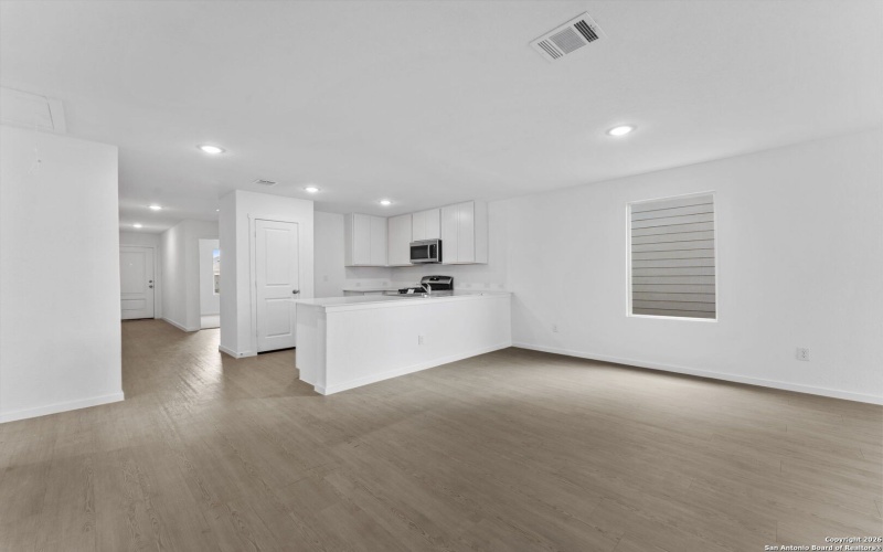 1816 Stonechat, New Braunfels, TX 78130, 4 Bedrooms Bedrooms, ,2 BathroomsBathrooms,Residential,For Sale,1816 Stonechat,0,1933896