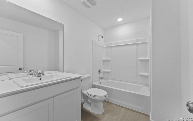 1824 Stonechat, New Braunfels, TX 78130, 4 Habitaciones Habitaciones , ,2 BañosBaños,Residential,En Venta,1824 Stonechat,0,1933899