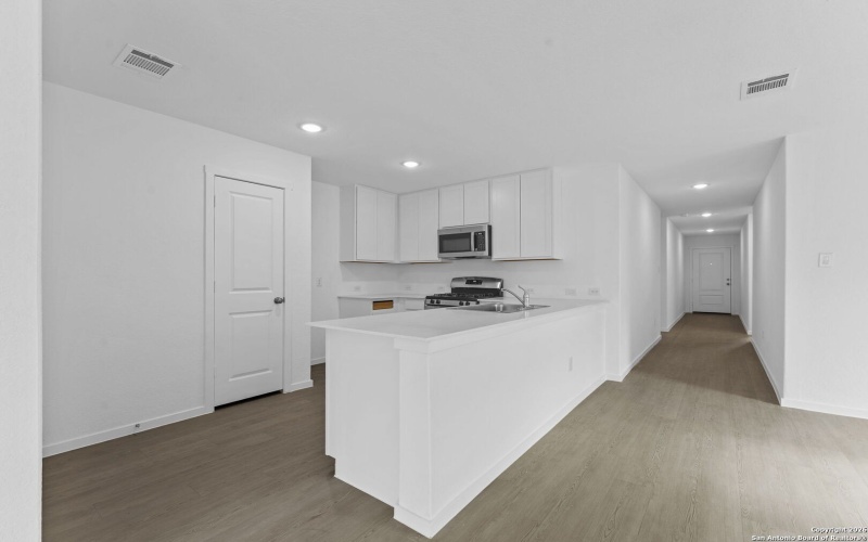 1824 Stonechat, New Braunfels, TX 78130, 4 Habitaciones Habitaciones , ,2 BañosBaños,Residential,En Venta,1824 Stonechat,0,1933899