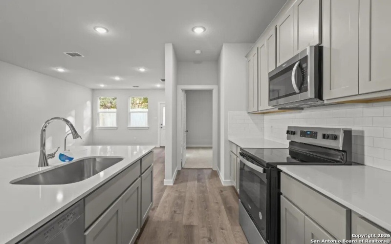 15527 Lonehollow Lake, San Antonio, TX 78253, 4 Habitaciones Habitaciones , ,2 BañosBaños,Residential,En Venta,15527 Lonehollow Lake,0,1933906