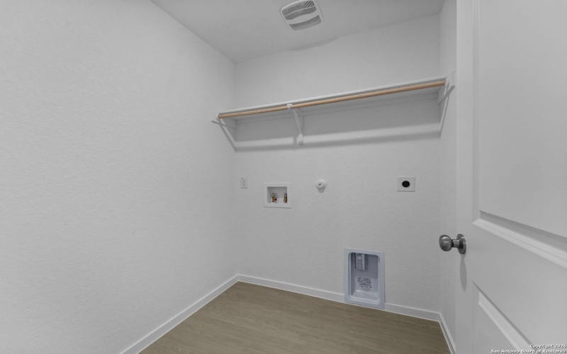 1807 Wood Warbler, New Braunfels, TX 78130, 4 Bedrooms Bedrooms, ,2 BathroomsBathrooms,Residential,For Sale,1807 Wood Warbler,0,1933918