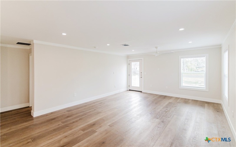 404 Bridge Street, Cuero, TX 77954, 4 Bedrooms Bedrooms, ,3 BathroomsBathrooms,Residential,For Sale,404 Bridge Street,0,601356