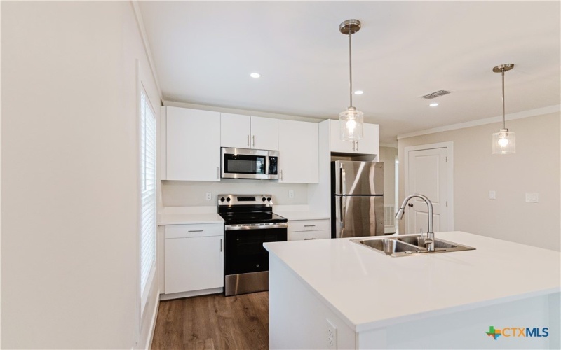 404 Bridge Street, Cuero, TX 77954, 4 Bedrooms Bedrooms, ,3 BathroomsBathrooms,Residential,For Sale,404 Bridge Street,0,601356