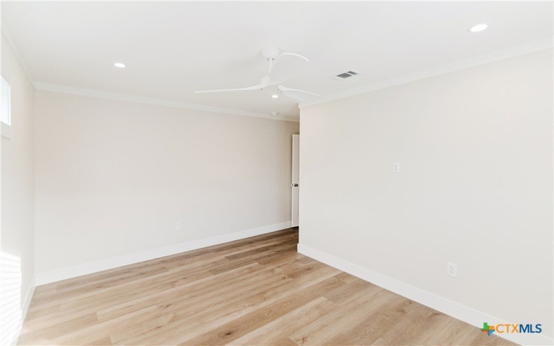 404 Bridge Street, Cuero, TX 77954, 4 Bedrooms Bedrooms, ,3 BathroomsBathrooms,Residential,For Sale,404 Bridge Street,0,601356