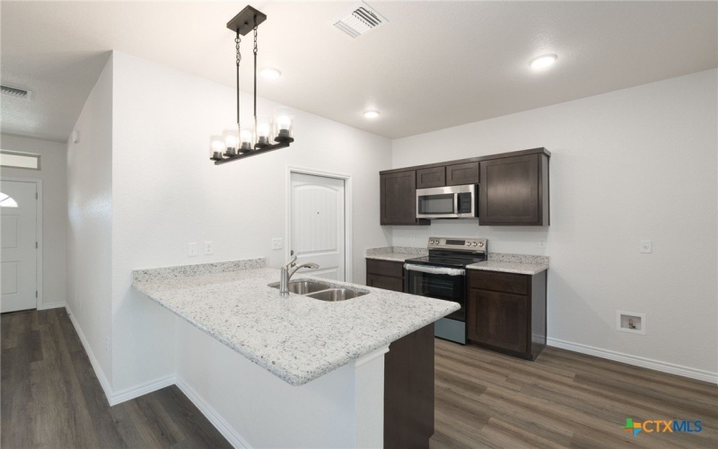 101 Leon Lane, Copperas Cove, TX 76522, 6 Bedrooms Bedrooms, ,5 BathroomsBathrooms,Residential Multi Family,For Sale,101 Leon Lane,0,601998