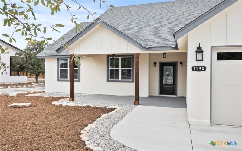 1190 Fernwood Road, Fischer, TX 78623, 3 Bedrooms Bedrooms, ,2 BathroomsBathrooms,Residential,For Sale,1190 Fernwood Road,0,602028