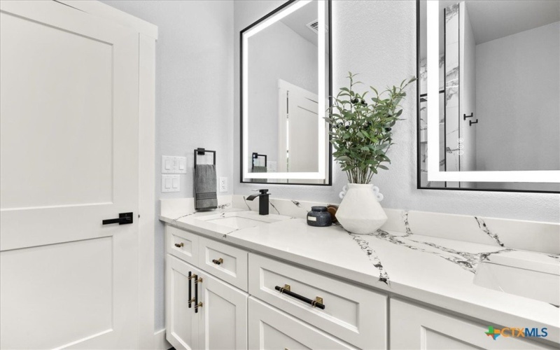 1190 Fernwood Road, Fischer, TX 78623, 3 Bedrooms Bedrooms, ,2 BathroomsBathrooms,Residential,For Sale,1190 Fernwood Road,0,602028