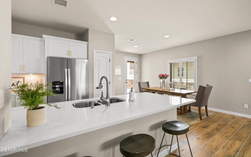 936 Raegil Street, El Paso, TX 79928, 3 Bedrooms Bedrooms, ,2 BathroomsBathrooms,Residential,For Sale,936 Raegil Street,0,936574