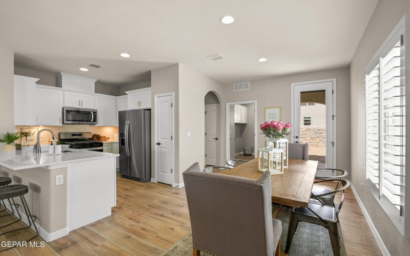 936 Raegil Street, El Paso, TX 79928, 3 Bedrooms Bedrooms, ,2 BathroomsBathrooms,Residential,For Sale,936 Raegil Street,0,936574