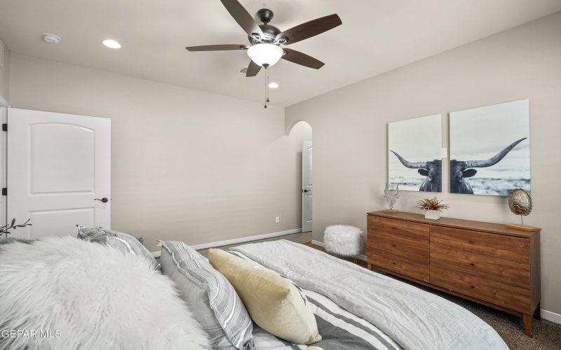 936 Raegil Street, El Paso, TX 79928, 3 Bedrooms Bedrooms, ,2 BathroomsBathrooms,Residential,For Sale,936 Raegil Street,0,936574