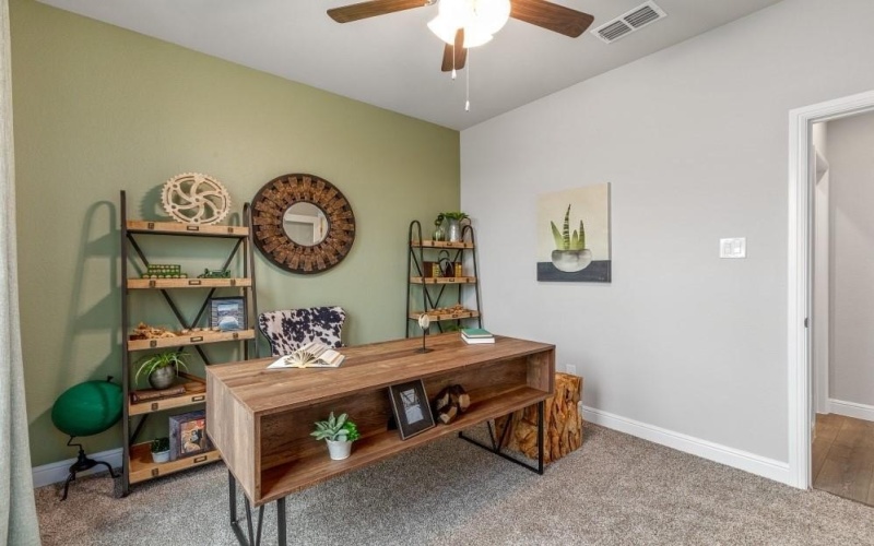 4131 MATADOR Drive, Krum, TX 76249, 4 Bedrooms Bedrooms, ,2 BathroomsBathrooms,Residential,For Sale,4131 MATADOR Drive,20301842