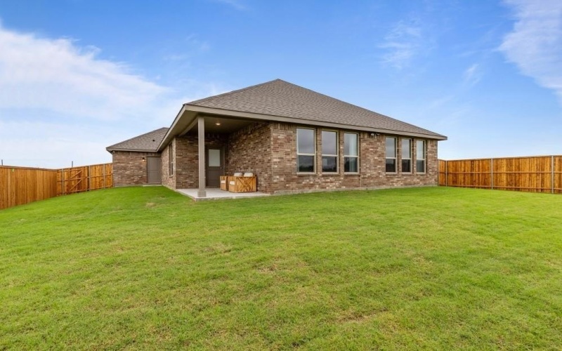 4131 MATADOR Drive, Krum, TX 76249, 4 Bedrooms Bedrooms, ,2 BathroomsBathrooms,Residential,For Sale,4131 MATADOR Drive,20301842