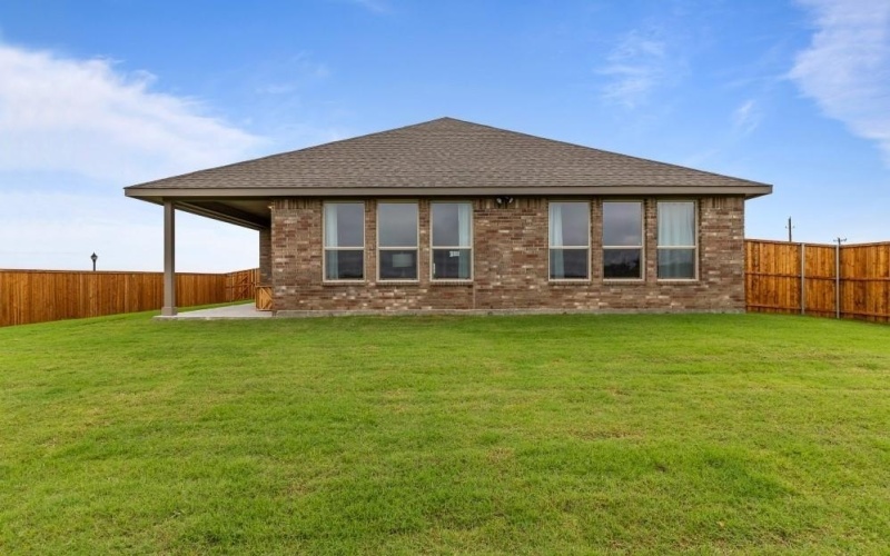 4131 MATADOR Drive, Krum, TX 76249, 4 Bedrooms Bedrooms, ,2 BathroomsBathrooms,Residential,For Sale,4131 MATADOR Drive,20301842