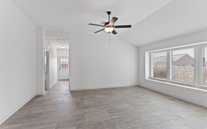 13940 Summer Wave Avenue, El Paso, TX 79928, 4 Bedrooms Bedrooms, ,2 BathroomsBathrooms,Residential,For Sale,13940 Summer Wave Avenue,0,936592