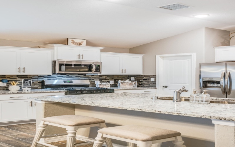 13961 Summer Wave Avenue, El Paso, TX 79928, 4 Bedrooms Bedrooms, ,3 BathroomsBathrooms,Residential,For Sale,13961 Summer Wave Avenue,0,936599