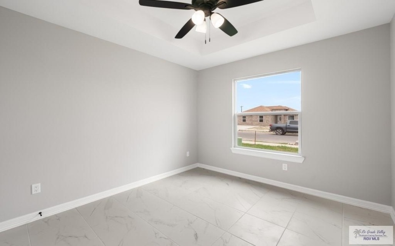 672 THORNTON LN, BROWNSVILLE, TX 78526, 3 Bedrooms Bedrooms, ,2 BathroomsBathrooms,Residential,For Sale,672 THORNTON LN,0,29770119