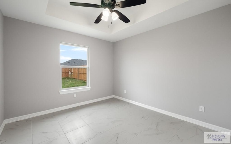 672 THORNTON LN, BROWNSVILLE, TX 78526, 3 Bedrooms Bedrooms, ,2 BathroomsBathrooms,Residential,For Sale,672 THORNTON LN,0,29770119