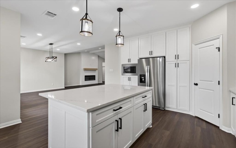 117 Bexar Street, Mabank, TX 75147, 3 Habitaciones Habitaciones , ,2 BañosBaños,Residential,En Venta,117 Bexar Street,0,21148080