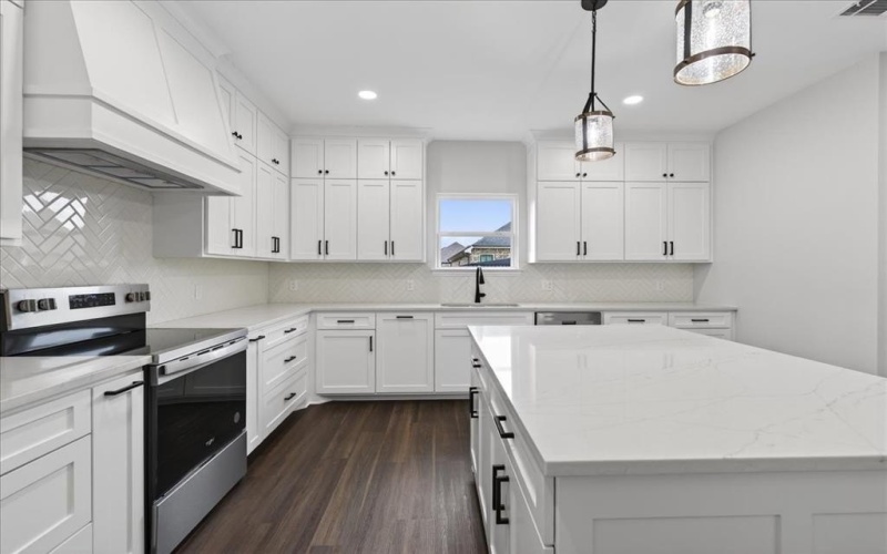 117 Bexar Street, Mabank, TX 75147, 3 Habitaciones Habitaciones , ,2 BañosBaños,Residential,En Venta,117 Bexar Street,0,21148080