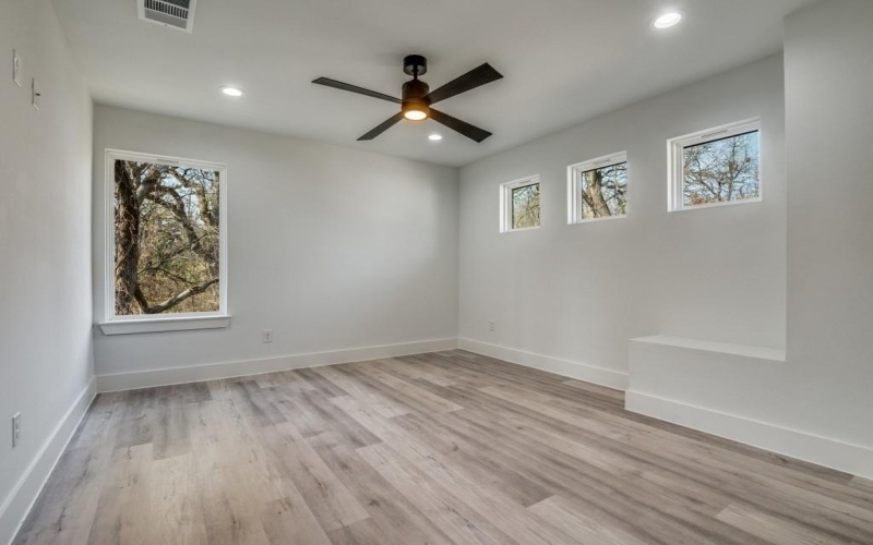 974 Woodacre Drive, Dallas, TX 75241, 4 Bedrooms Bedrooms, ,3 BathroomsBathrooms,Residential,For Sale,974 Woodacre Drive,0,21150252