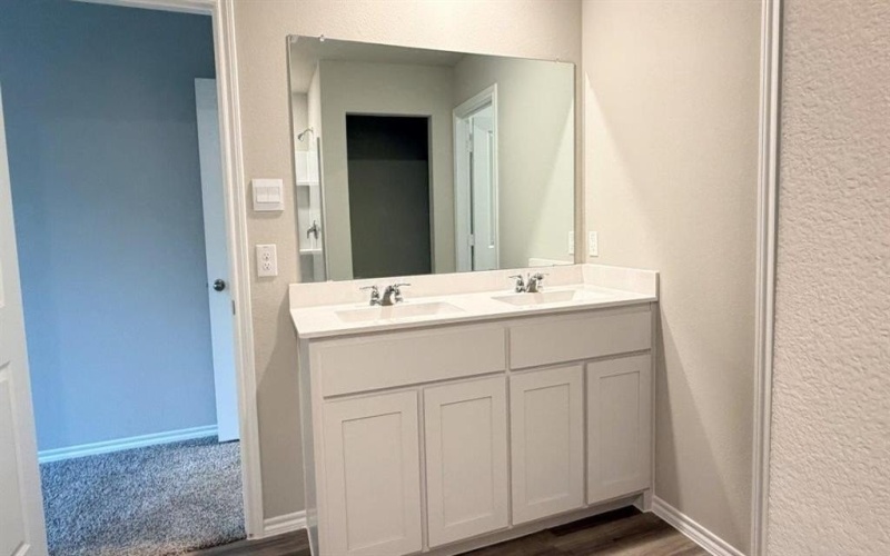 556 ARROYO Drive, Cleburne, TX 76033, 3 Bedrooms Bedrooms, ,2 BathroomsBathrooms,Residential,For Sale,556 ARROYO Drive,0,21151695