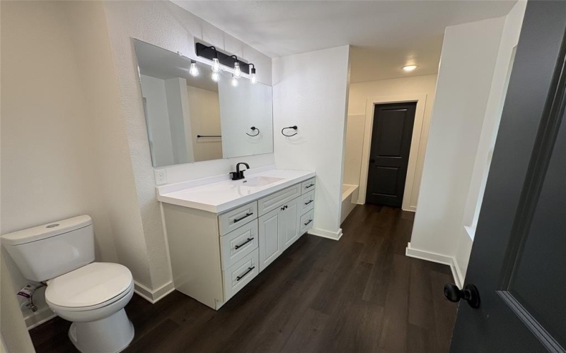 515 Giraud St, Mineola, TX 75773, 3 Bedrooms Bedrooms, ,2 BathroomsBathrooms,Residential,For Sale,515 Giraud St,0,21152511