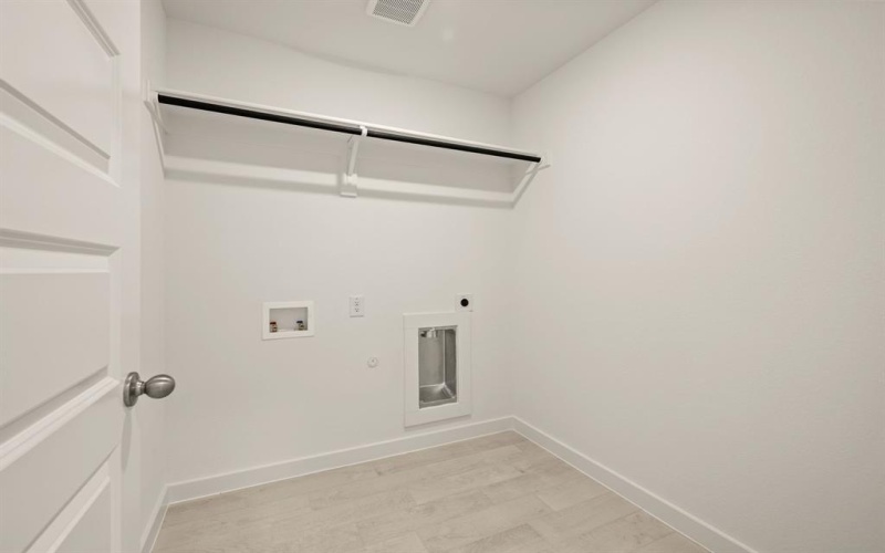 217 Shady Oaks Drive, Runaway Bay, TX 76426, 3 Bedrooms Bedrooms, ,2 BathroomsBathrooms,Residential,For Sale,217 Shady Oaks Drive,0,21155586