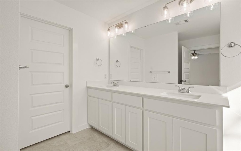 217 Shady Oaks Drive, Runaway Bay, TX 76426, 3 Bedrooms Bedrooms, ,2 BathroomsBathrooms,Residential,For Sale,217 Shady Oaks Drive,0,21155586