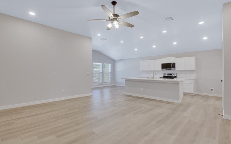 407 Farmstead Lane, Odessa, TX 79765, 3 Habitaciones Habitaciones , ,2 BañosBaños,Residential,En Venta,407 Farmstead Lane,0,165677